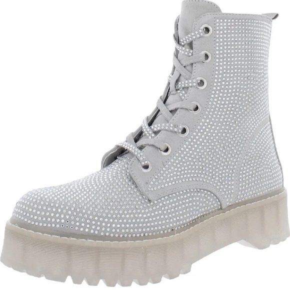 Steve Madden Shoes - Stylish Gray Women's Boots